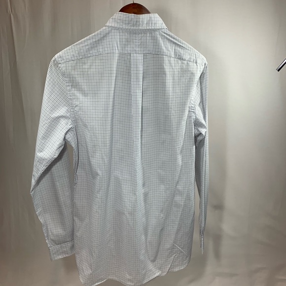 Shirt - Picture 5 of 6